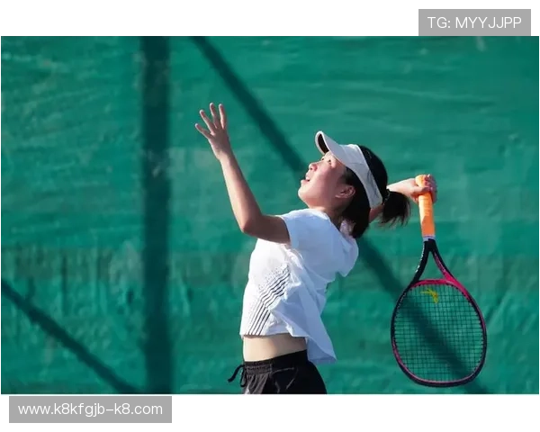 凯发体育网球训练技巧与专业指导，提升你的网球水平实现梦想